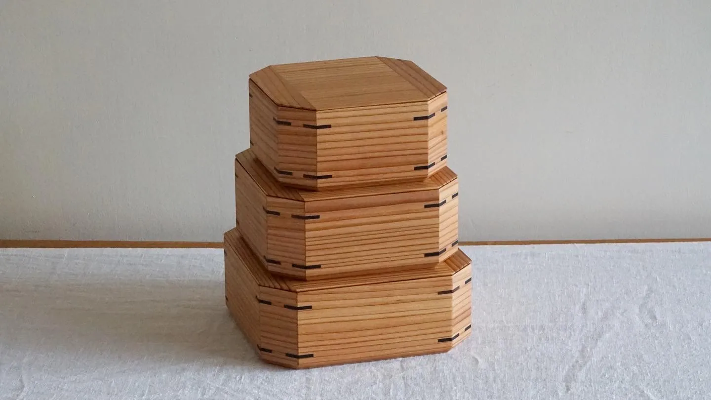 DOUBLE DOUBLE FURNITURE 04